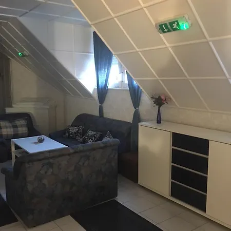 Casa de hóspedes Csini Panzió Drinkbár *
