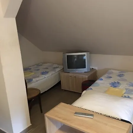 Csini Panzió Drinkbár Casa de hóspedes *