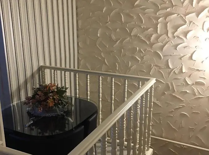 Csini Panzio Drinkbar 게스트하우스